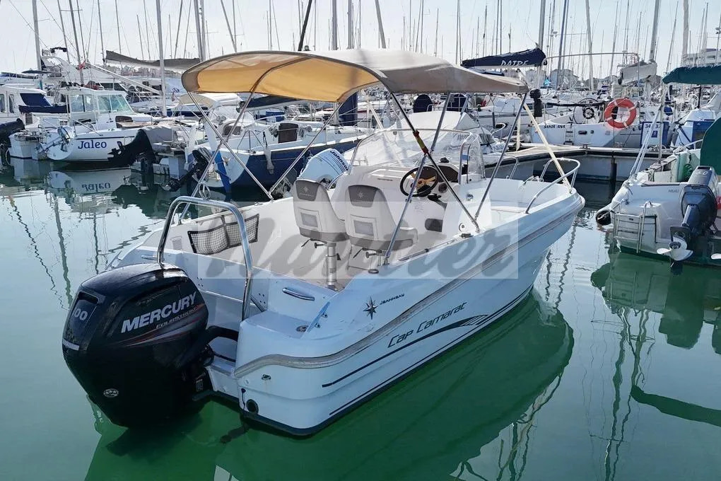 2015 Jeanneau Cap Camarat 5.5 CC Series 2 à vendre (photo 10)
