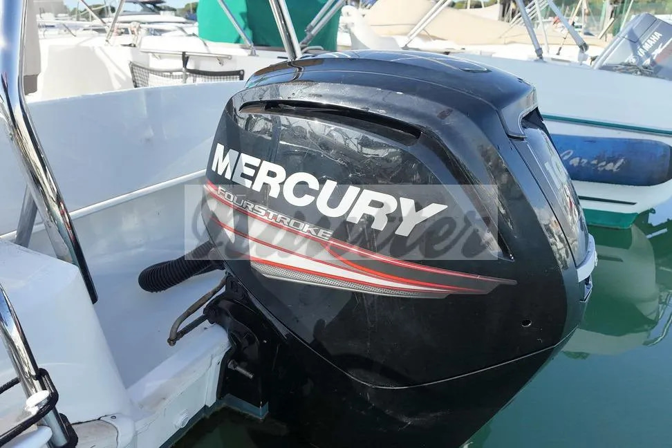 2015 Jeanneau Cap Camarat 5.5 CC Series 2 à vendre (photo 12)