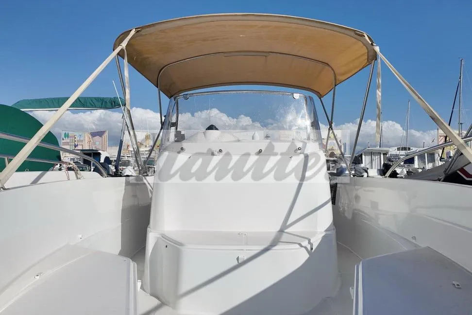 2015 Jeanneau Cap Camarat 5.5 CC Series 2 à vendre (photo 15)