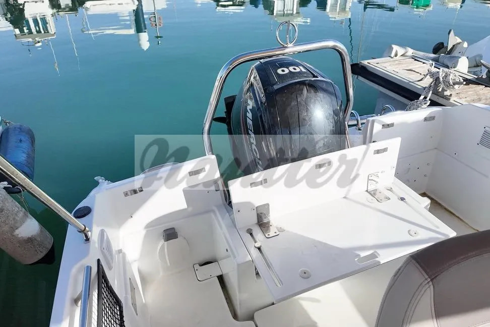 2015 Jeanneau Cap Camarat 5.5 CC Series 2 à vendre (photo 32)