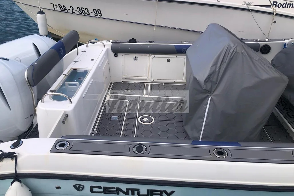 2010 Century 3200 Center Console in vendita (photo 6)