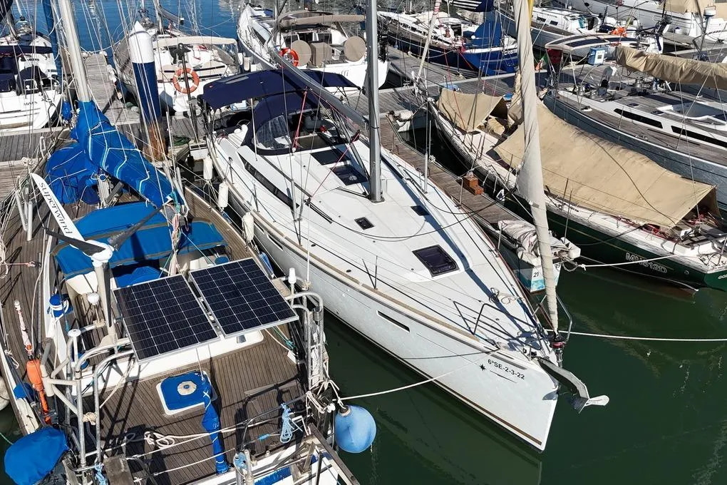 2018 Jeanneau Sun Odyssey 449 for sale (photo 3)