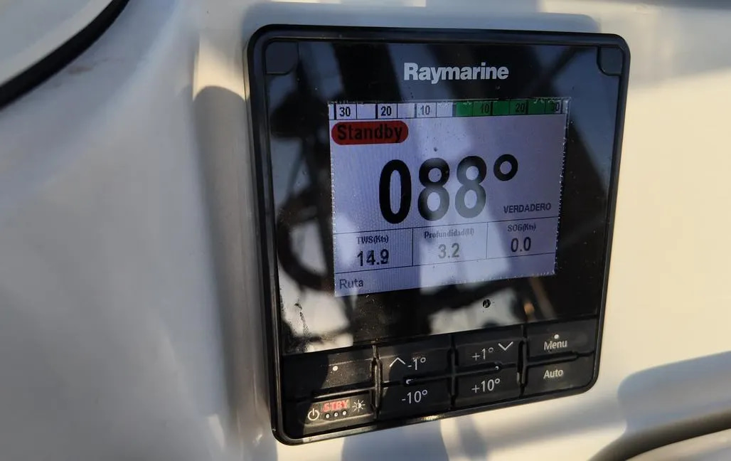 2018 Jeanneau Sun Odyssey 449 for sale (photo 18)