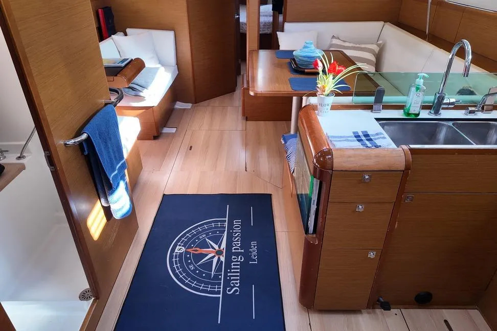 2018 Jeanneau Sun Odyssey 449 for sale (photo 33)