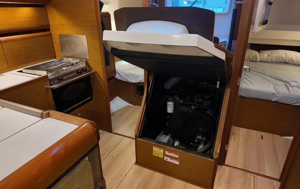 2018 Jeanneau Sun Odyssey 449 for sale (photo 45)