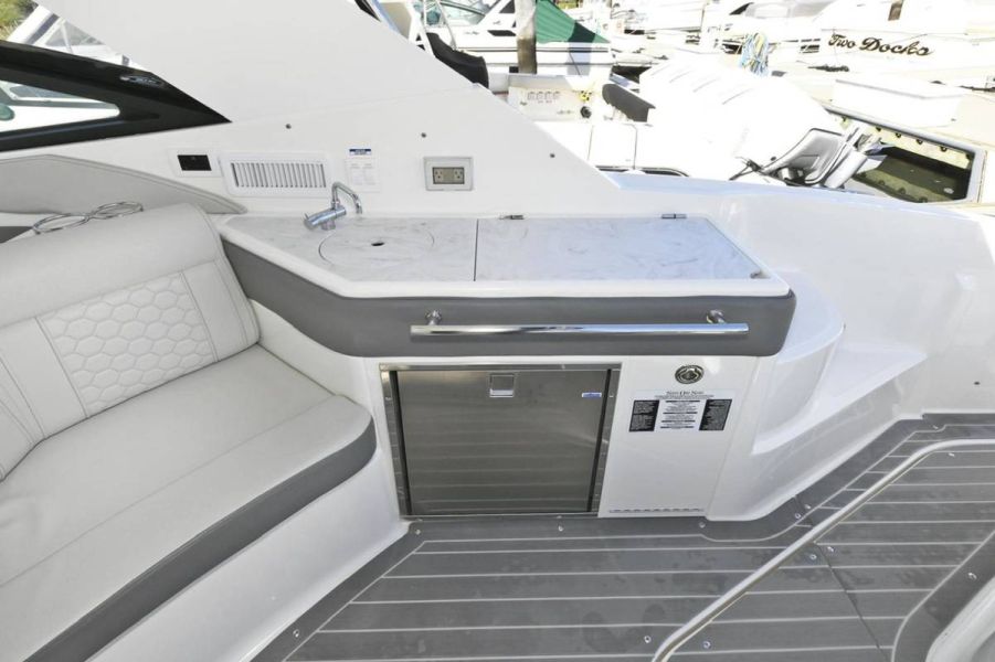 2022 Sea Ray 320 Sundancer in vendita (photo 3)