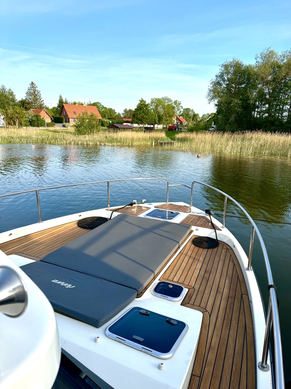 2020 Cobra Yachts Futura 40 Grand Horizon zu verkaufen (photo 2)