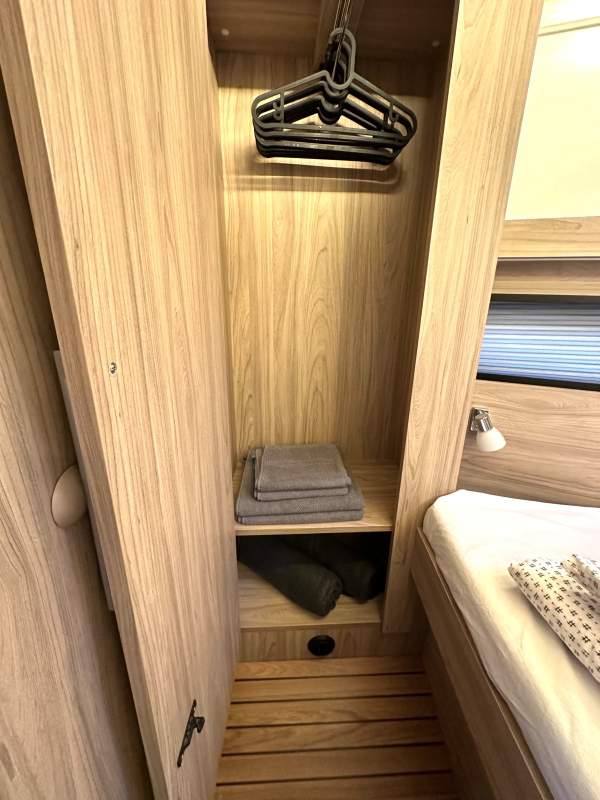 2020 Cobra Yachts Futura 40 Grand Horizon zu verkaufen (photo 10)