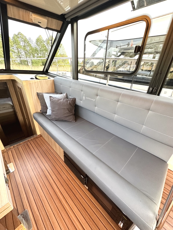2020 Cobra Yachts Futura 40 Grand Horizon zu verkaufen (photo 19)