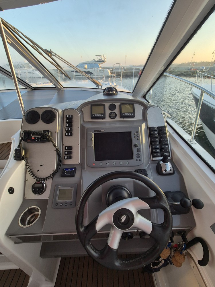 2008 Cruisers Yachts 390 Coupe en venta (photo 8)