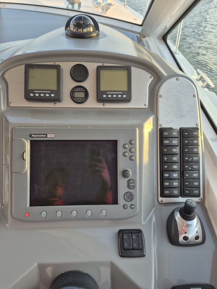 2008 Cruisers Yachts 390 Coupe en venta (photo 10)