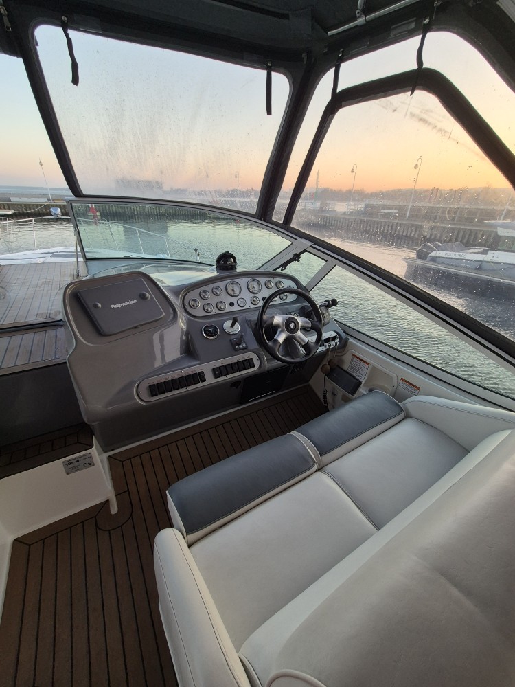 2006 Cruisers Yachts 370 Express zu verkaufen (photo 5)