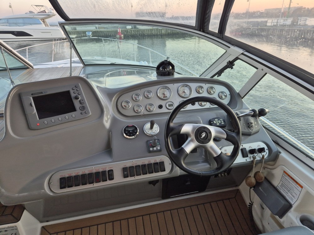 2006 Cruisers Yachts 370 Express zu verkaufen (photo 11)