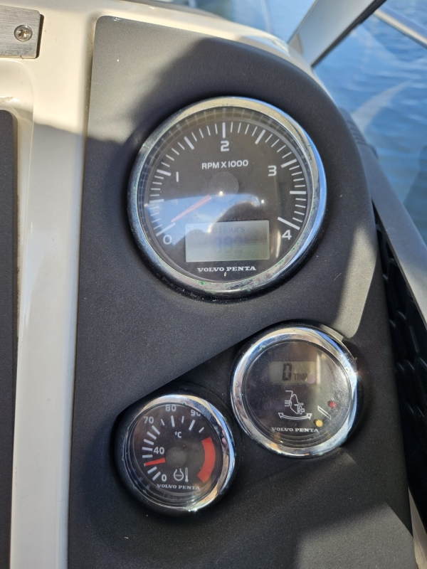 2012 Aquador 26 HT à venda (photo 5)