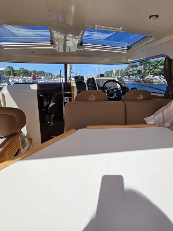 2012 Aquador 26 HT à venda (photo 12)