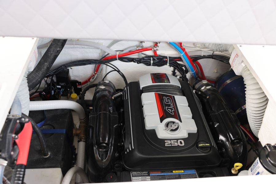 2023 Coral Yacht 750 Hard Top for sale (photo 6)