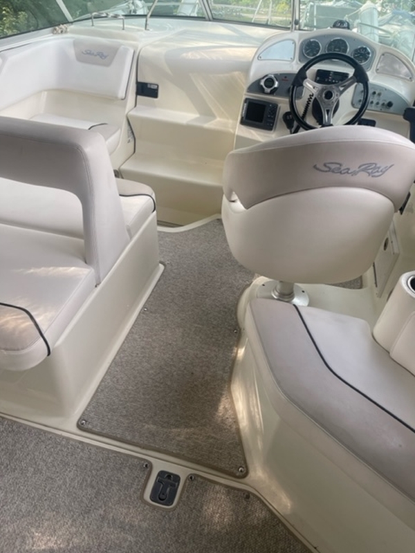 2012 Sea Ray Sundancer 255 na sprzedaż (photo 21)