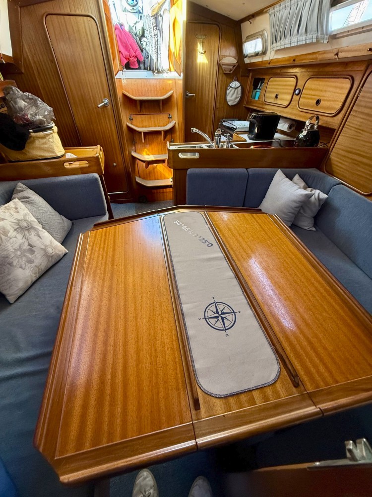1988 Bavaria 34 in vendita (photo 12)