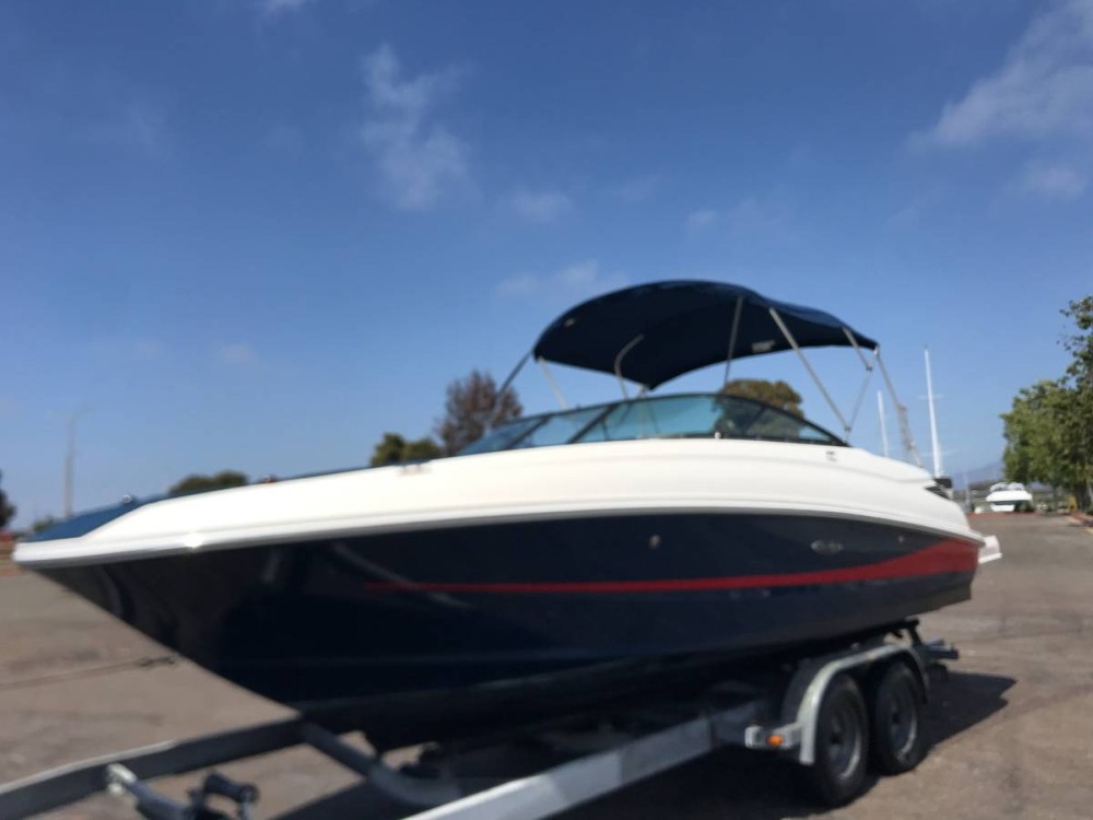 2016 Sea Ray 240 Sundeck for sale (photo 4)