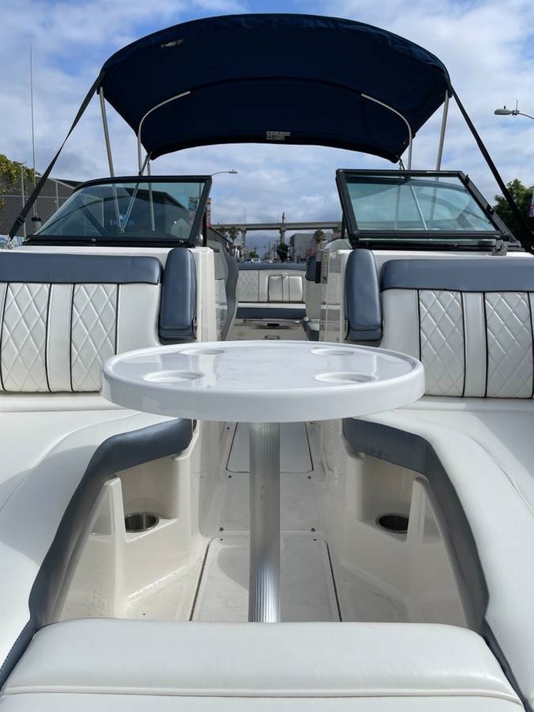 2016 Sea Ray 240 Sundeck for sale (photo 13)