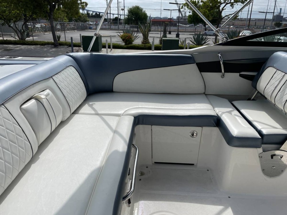 2016 Sea Ray 240 Sundeck for sale (photo 15)
