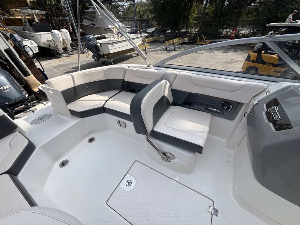 2017 Chaparral 230 Suncoast Deluxe à venda (photo 30)