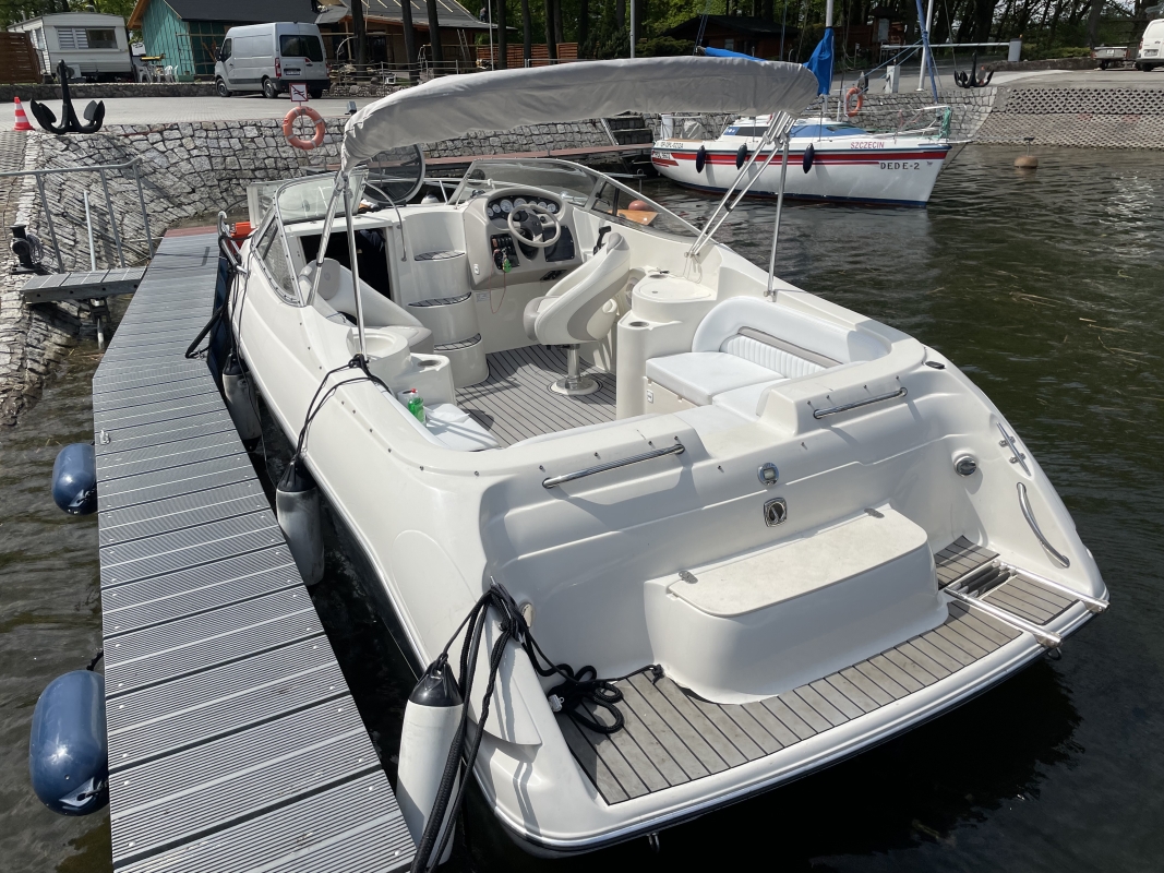 2005 Stingray 240 CR zu verkaufen (photo 4)