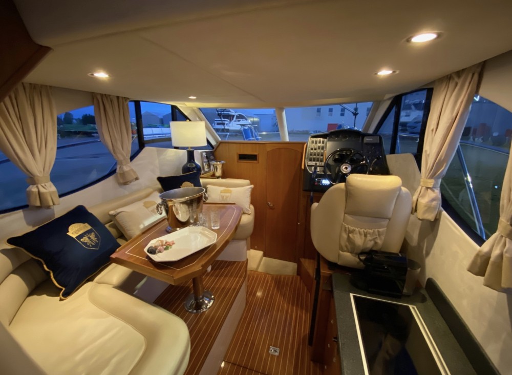2007 Galeon 290 Fly à vendre (photo 7)