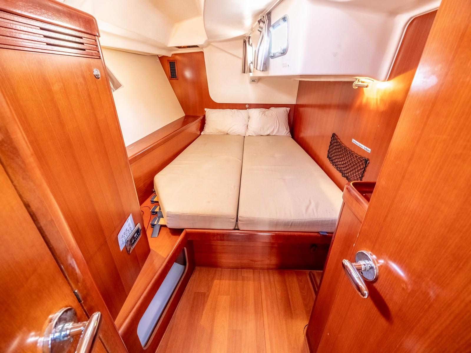 2007 Beneteau Oceanis 50 à vendre (photo 8)