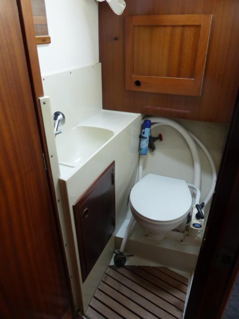 1977 Unclassified Finnsailer 38 for sale (photo 6)