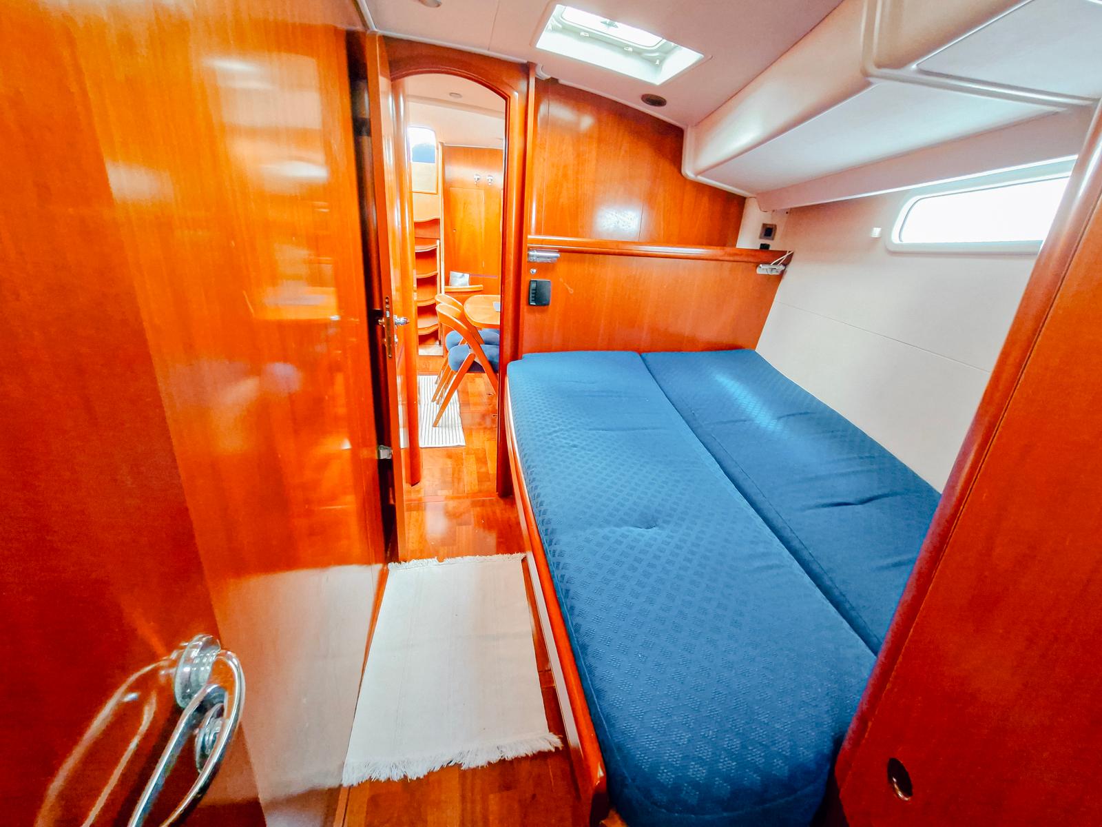 2004 Beneteau 57 te koop (photo 10)
