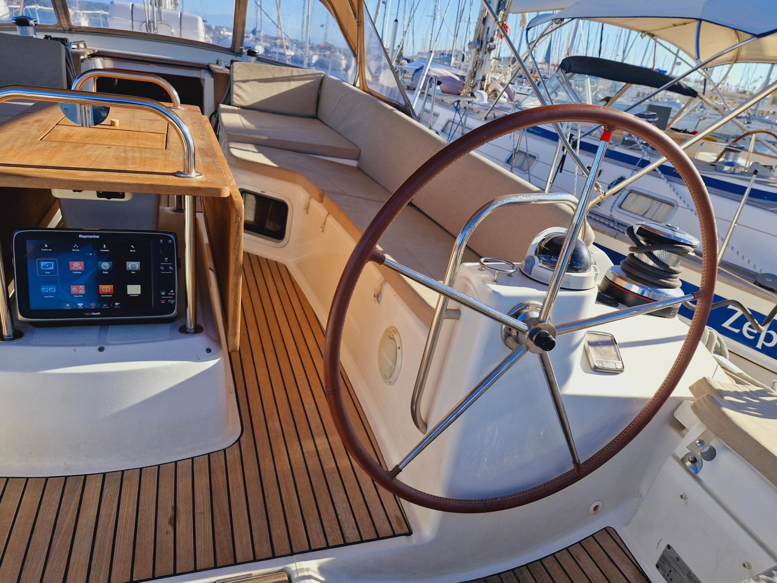 2015 Jeanneau 53 for sale (photo 5)