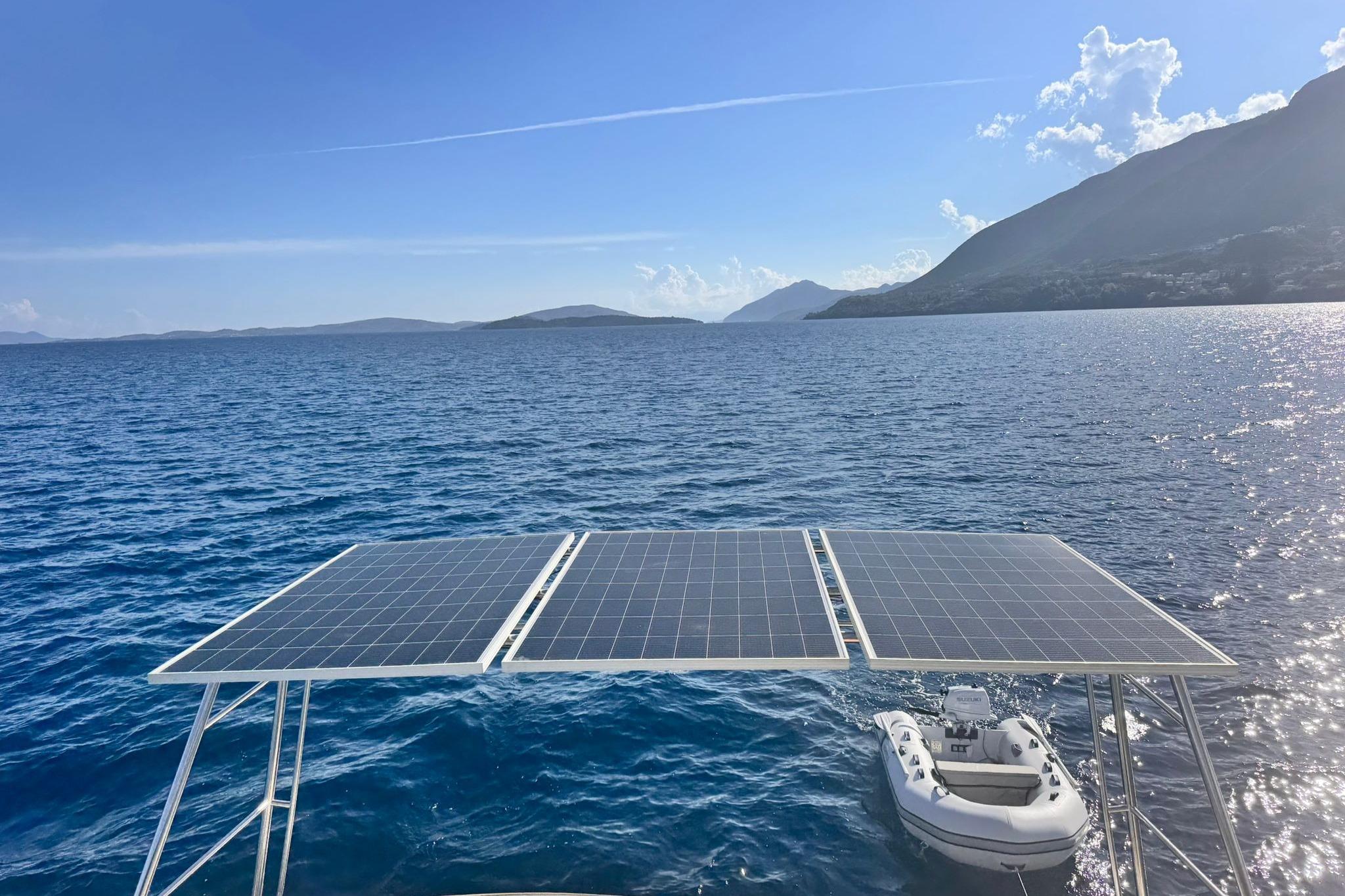2005 Fountaine Pajot LAVEZZI 40 à vendre (photo 5)