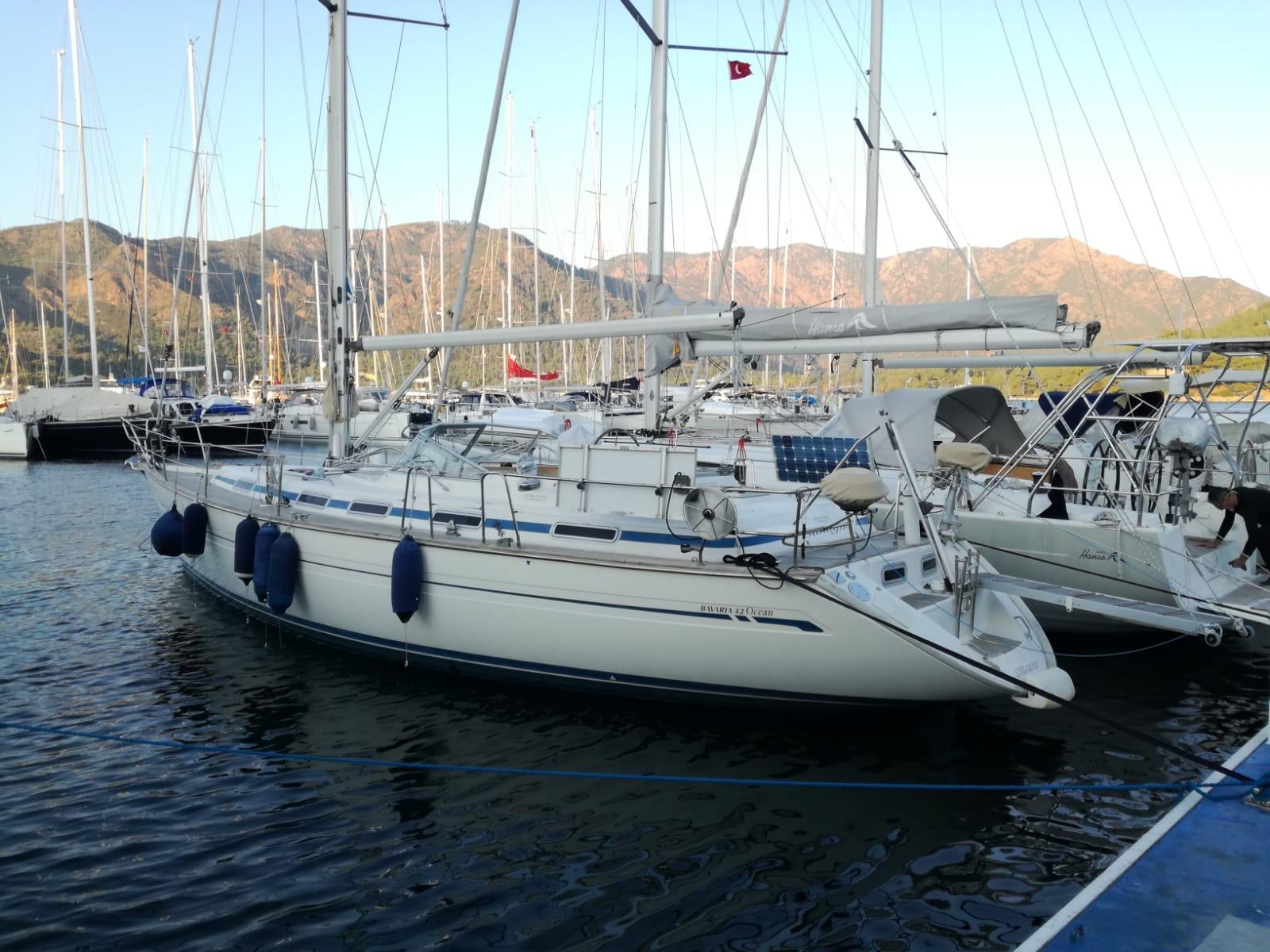 1999 Bavaria 42 Ocean zu verkaufen (photo 2)