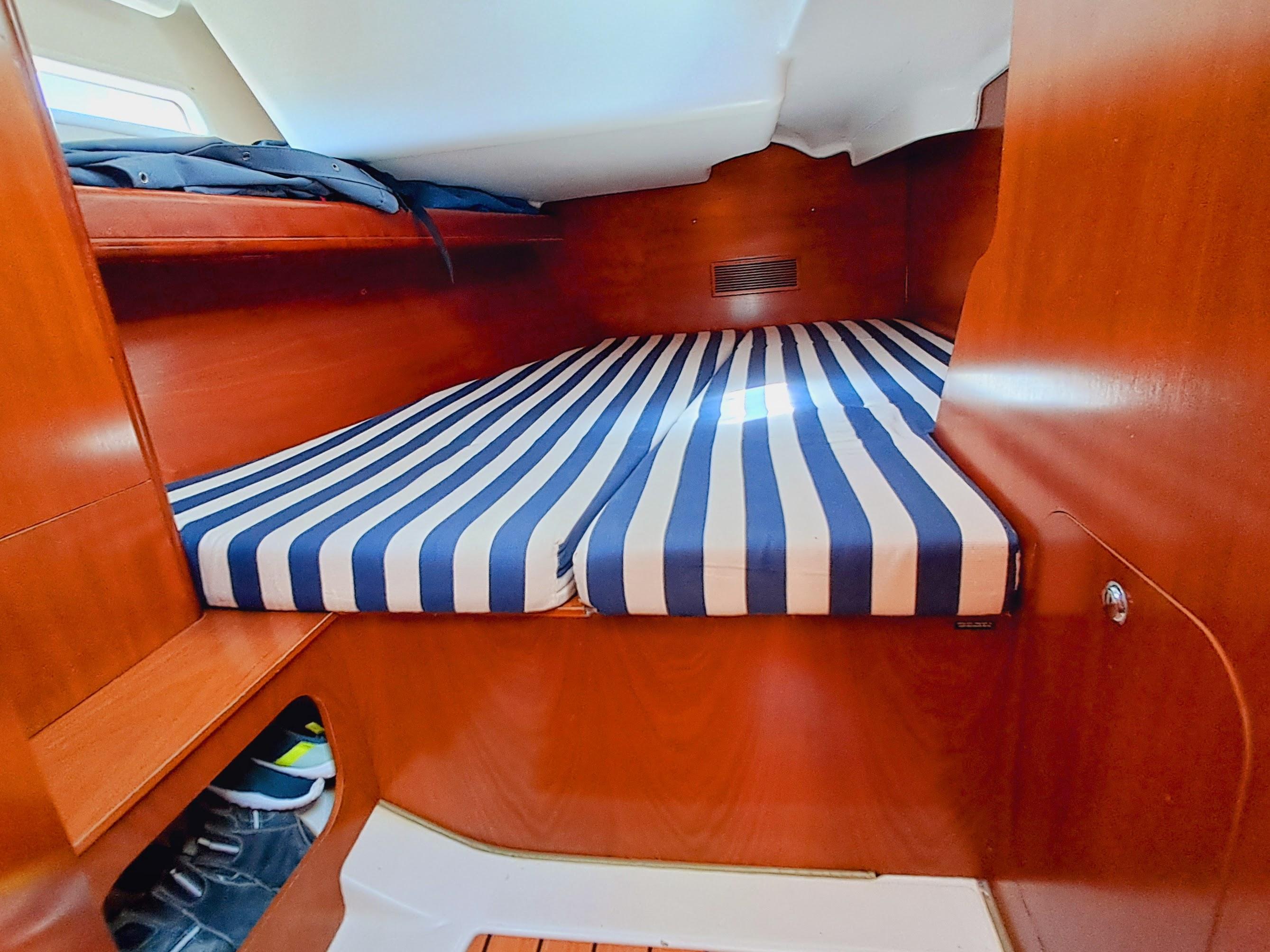 2001 Beneteau Oceanis Clipper 393 zu verkaufen (photo 9)
