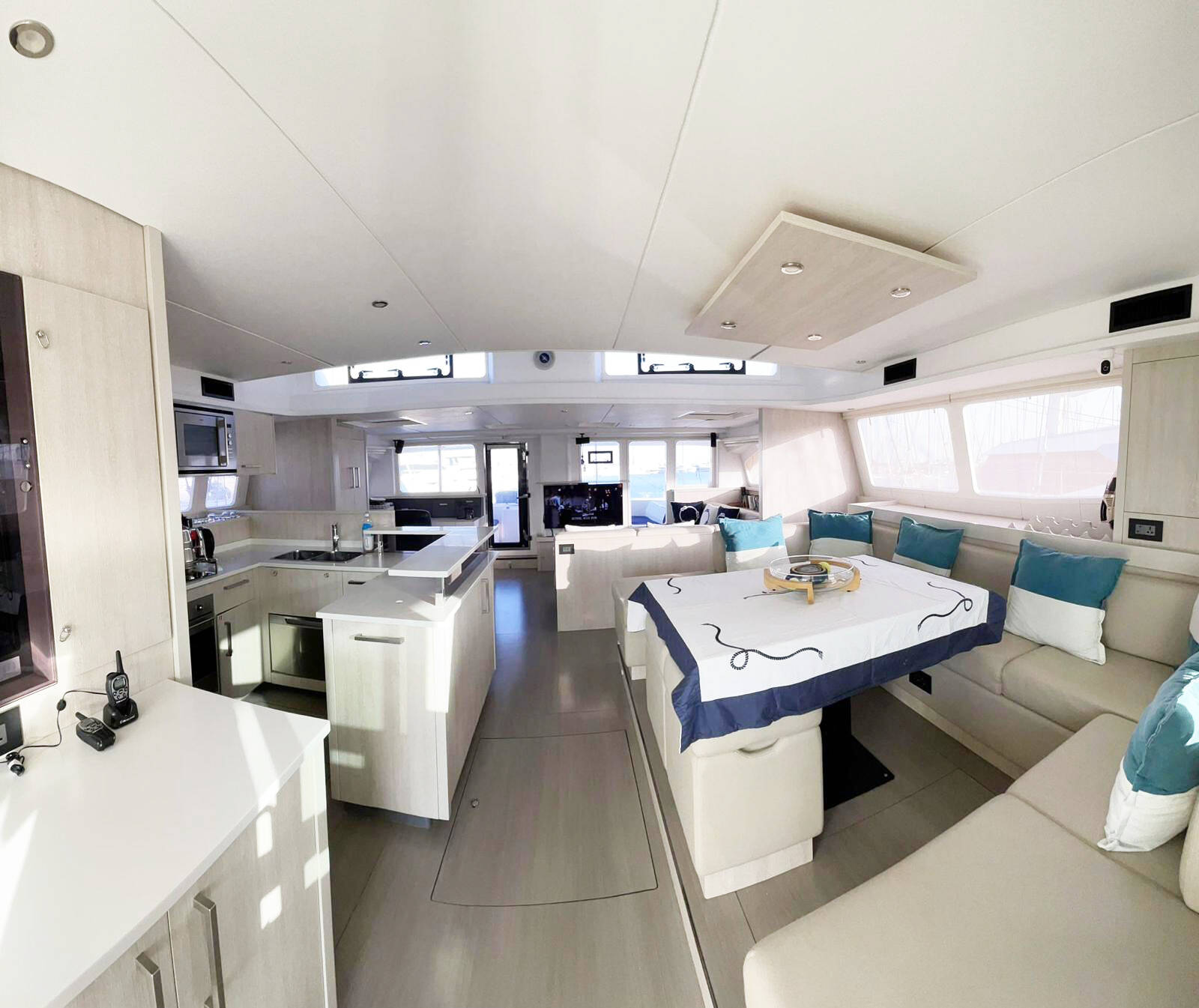 2017 Leopard Catamarans LEOPARD 58 for sale (photo 28)