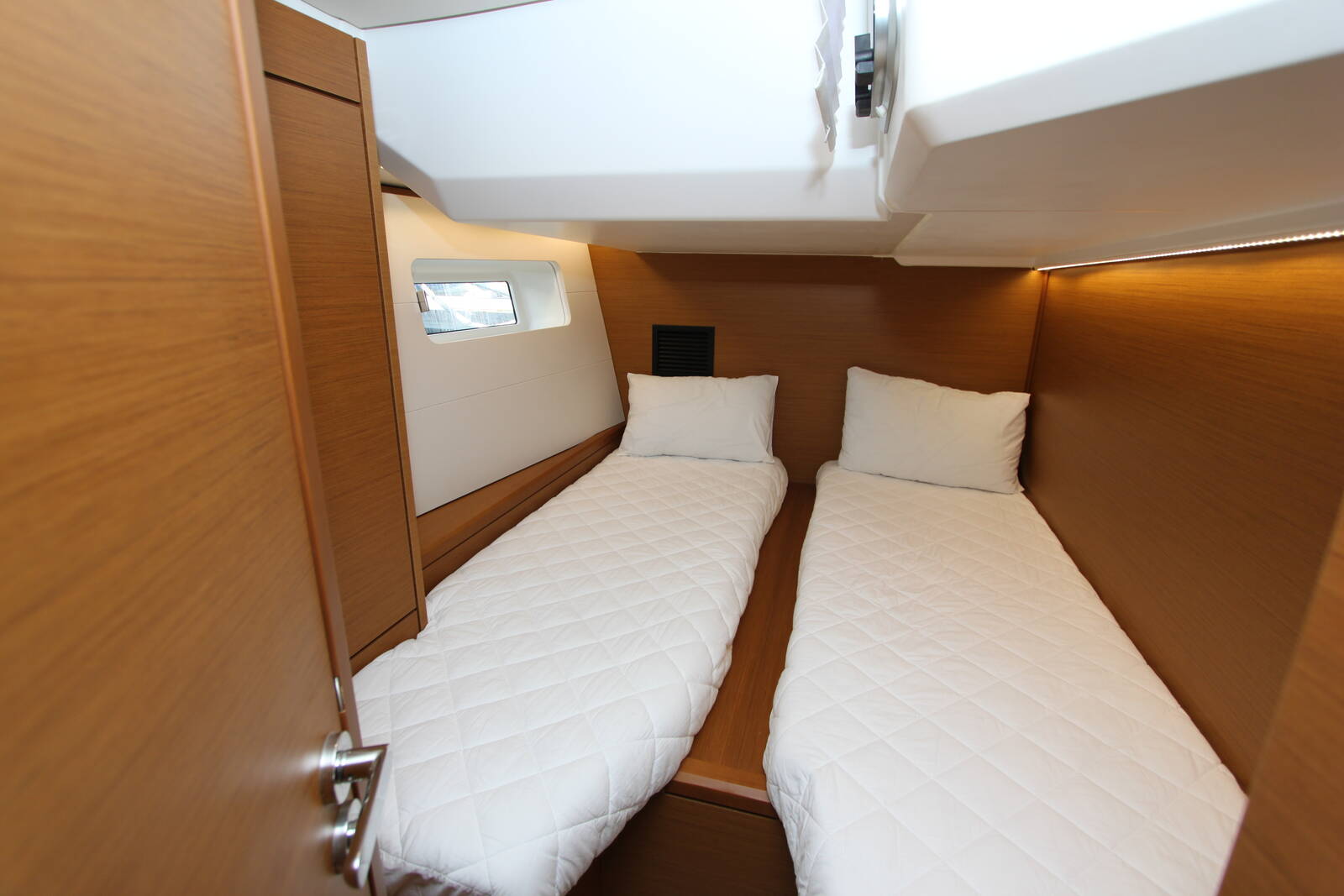 2021 Jeanneau 54 à vendre (photo 19)