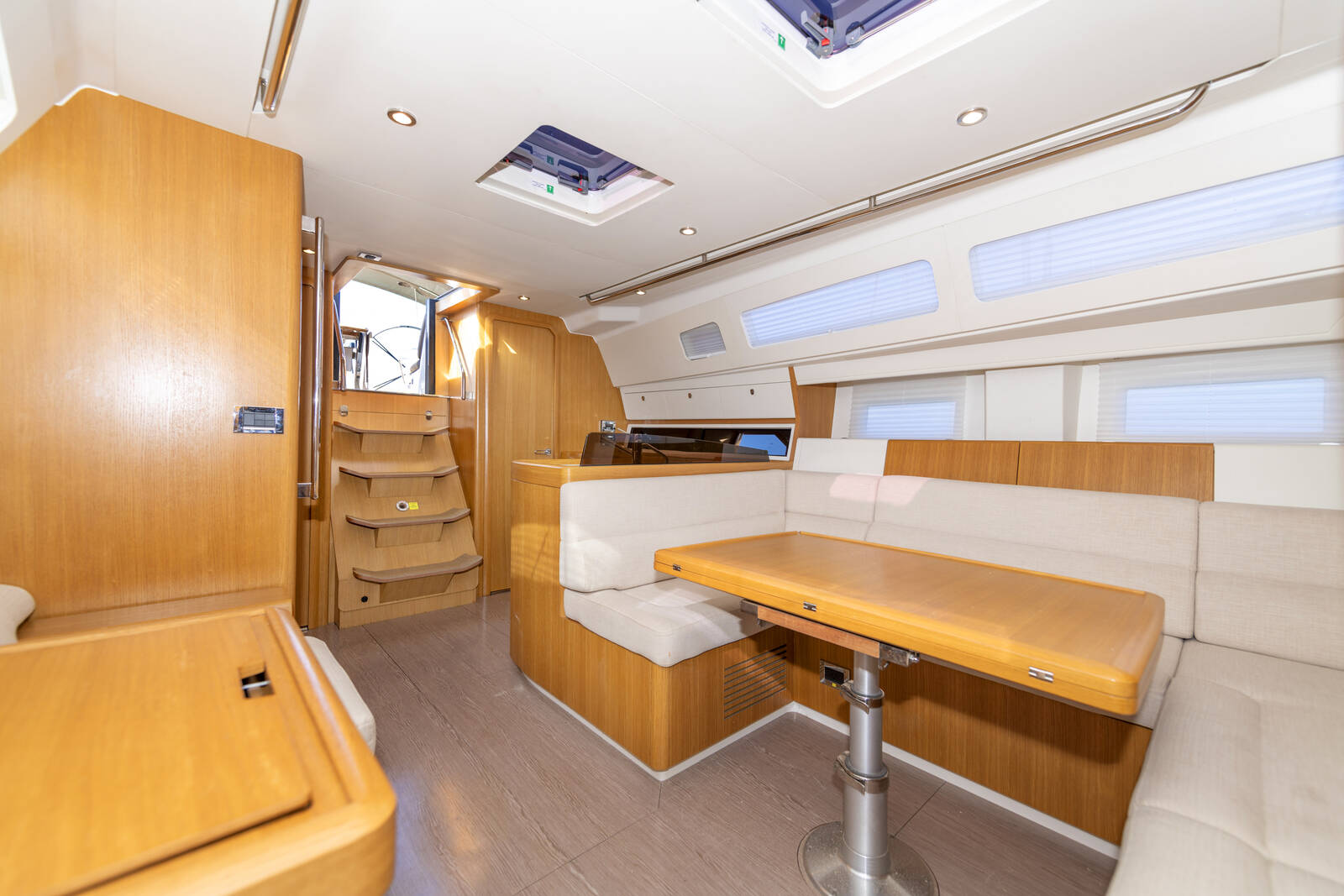 2020 Azuree 46 te koop (photo 13)