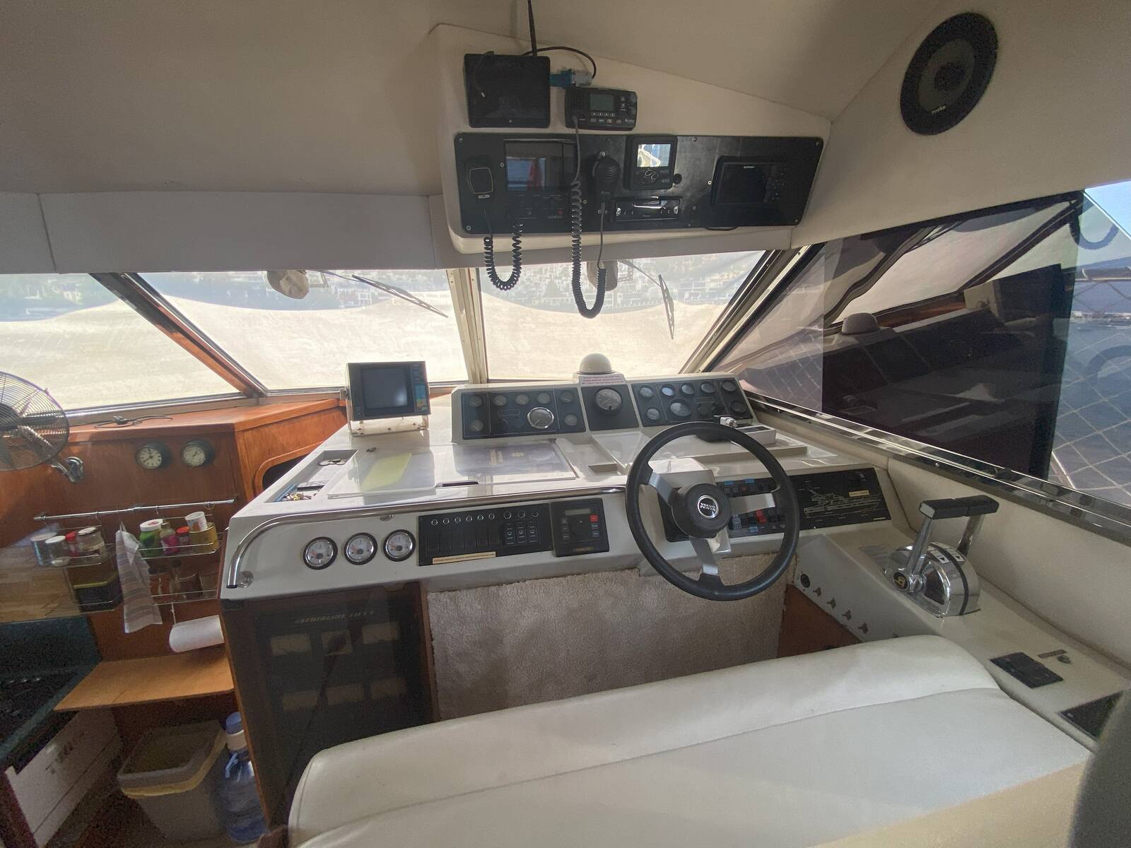 1988 Fairline 55 Fly Bridge for sale (photo 5)