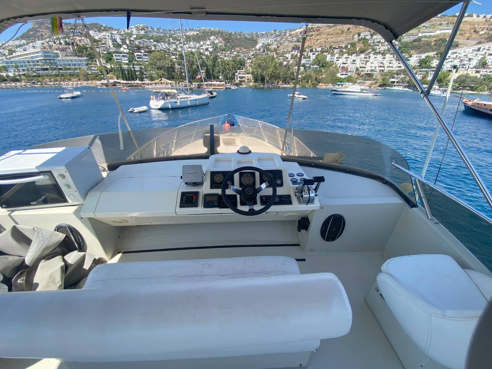 1988 Fairline 55 Fly Bridge for sale (photo 17)