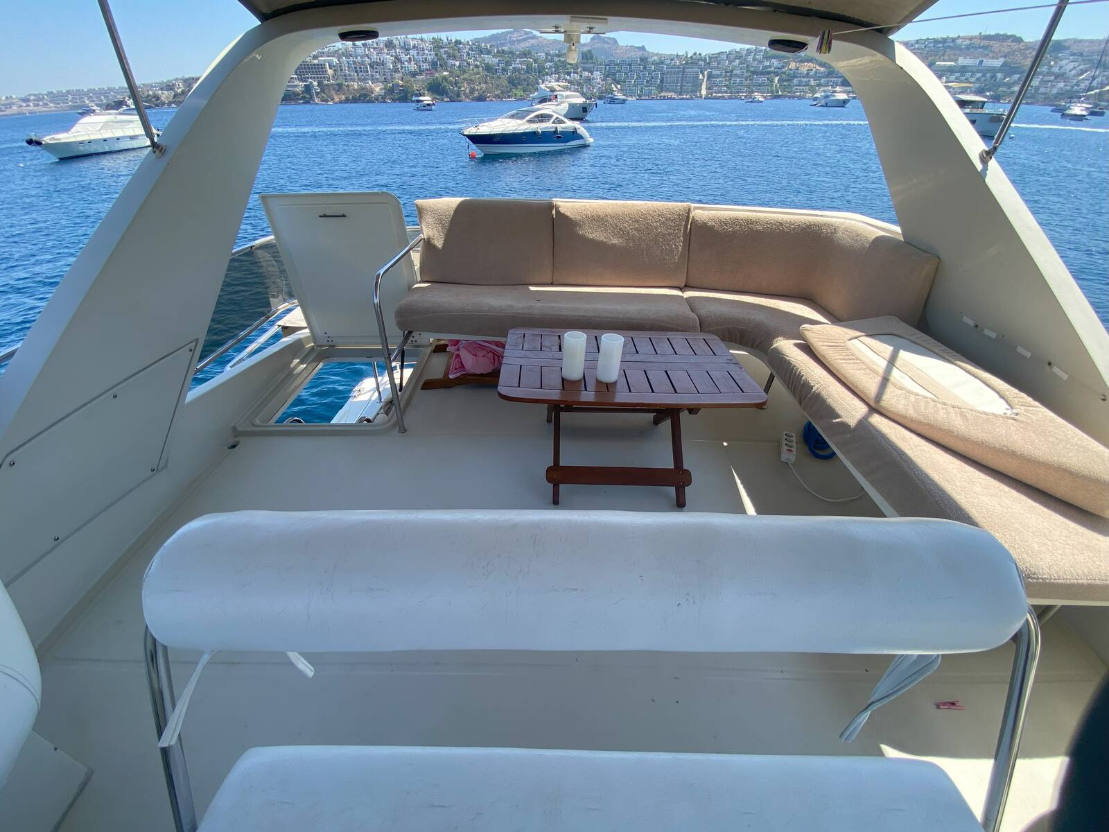 1988 Fairline 55 Fly Bridge for sale (photo 19)