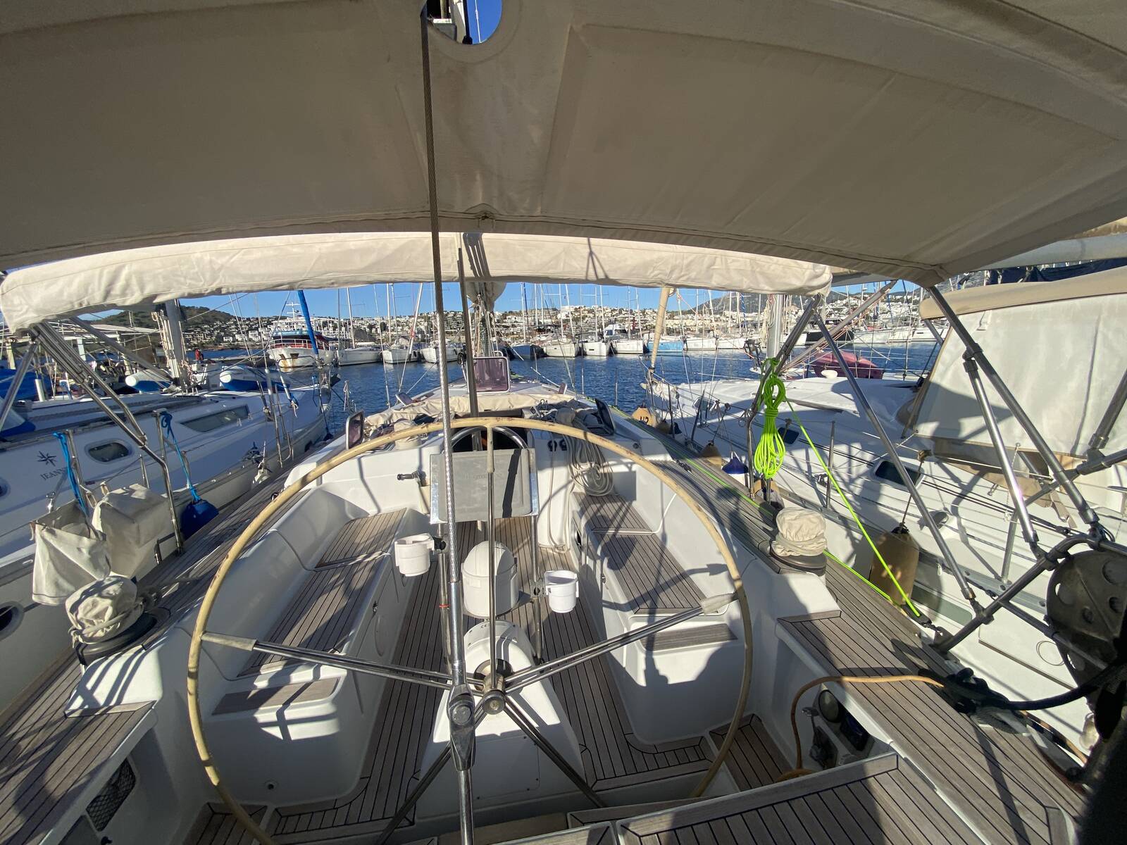 2007 Grand Soleil 43 for sale (photo 3)