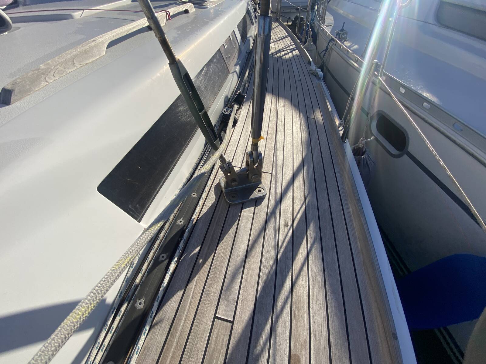 2007 Grand Soleil 43 for sale (photo 14)