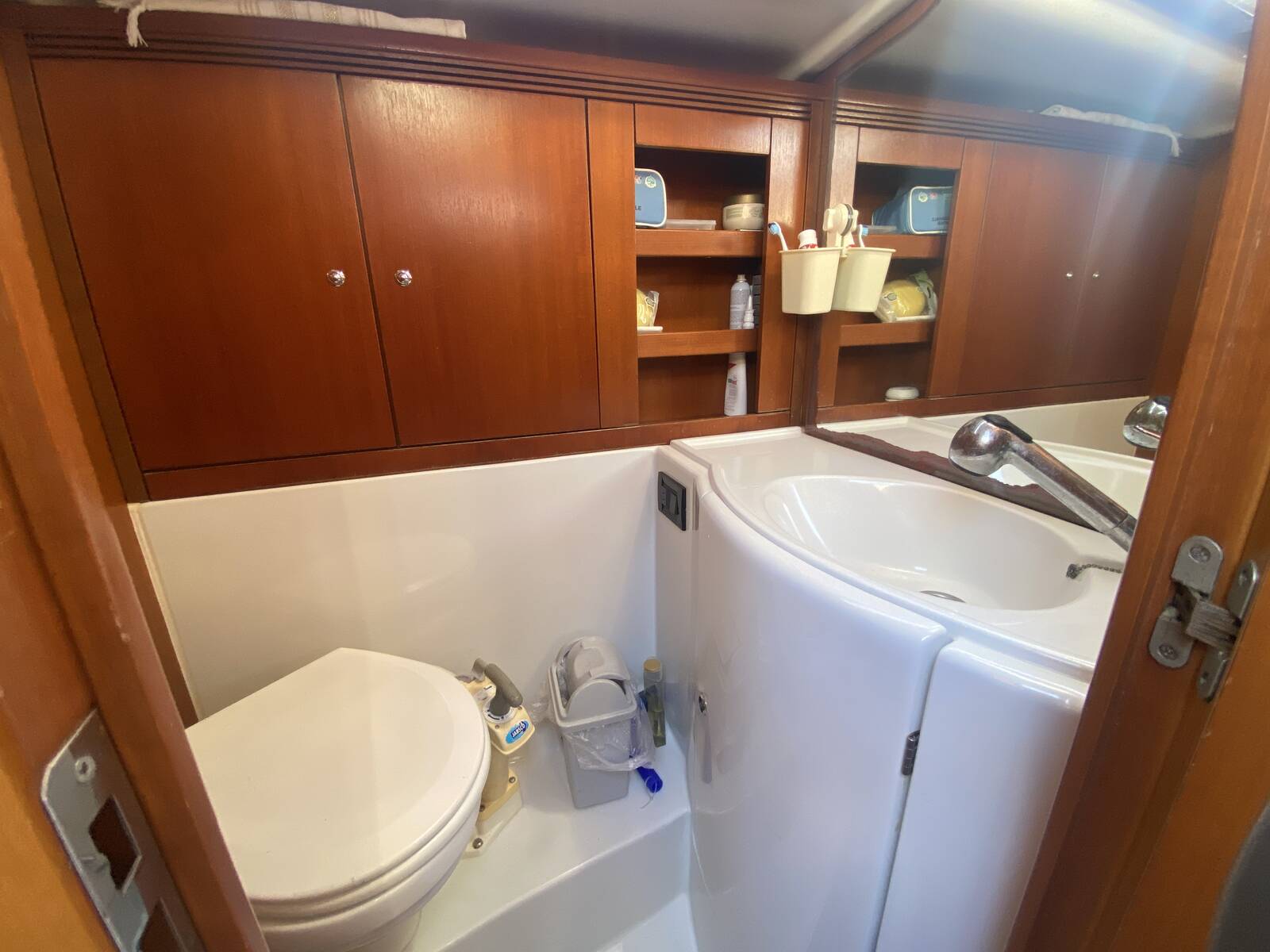 2007 Grand Soleil 43 for sale (photo 29)