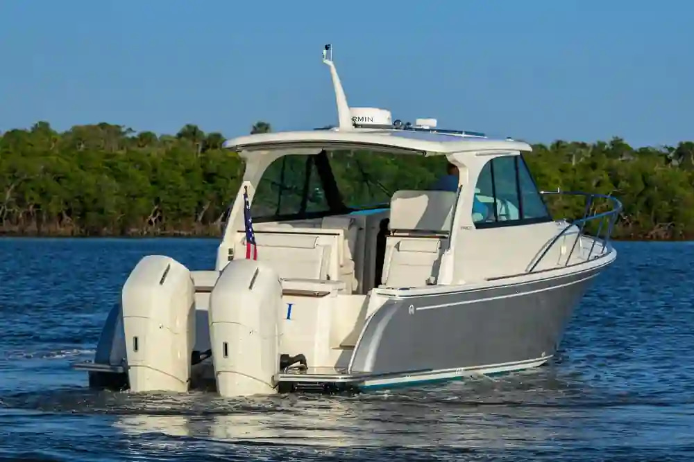 2023 Hinckley Yachts Sport Boat 40X for sale (photo 4)