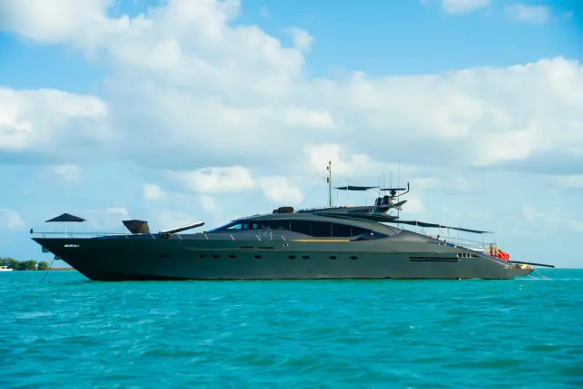 2003 Palmer Johnson 120FT for sale (photo 3)