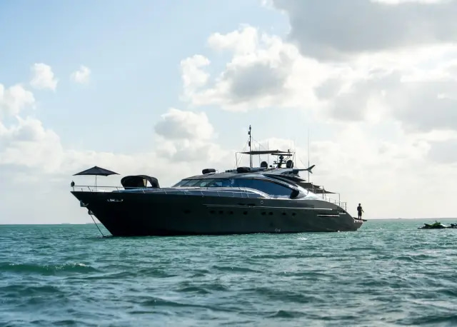 2003 Palmer Johnson 120FT for sale (photo 6)