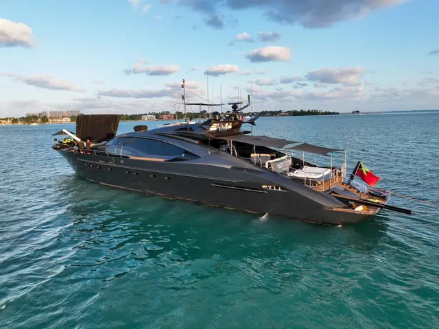 2003 Palmer Johnson 120FT for sale (photo 8)