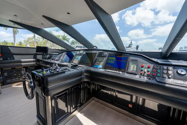 2003 Palmer Johnson 120FT for sale (photo 74)