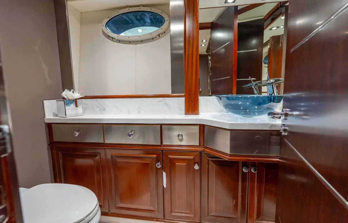 2003 Palmer Johnson 120FT for sale (photo 34)